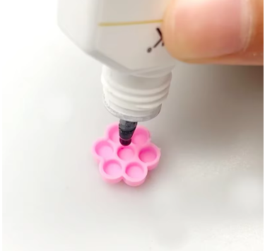 100 pcs pink flower glue holder